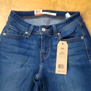 NWT Levi's women's 529 curvy bootcut dark blue Jean size 6